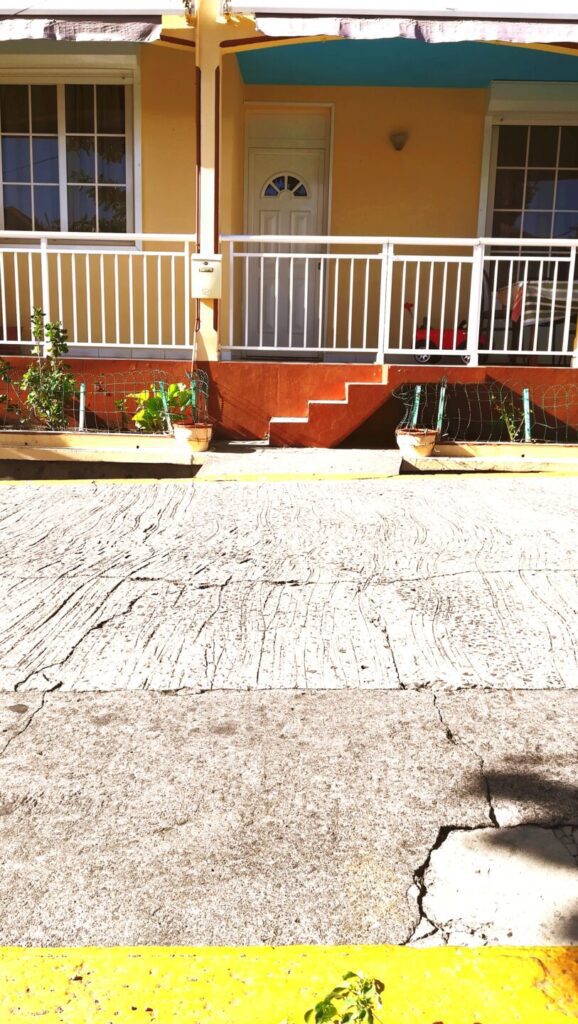 Driveway Cracks Hairline vs Structural and When to Act in Houston